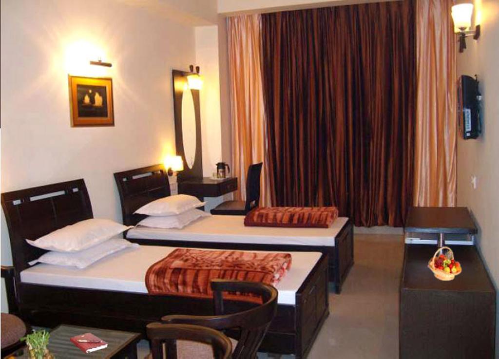 Hotel Hong Kong Inn Амрітсар Номер фото